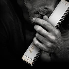 深海不蓝的头像